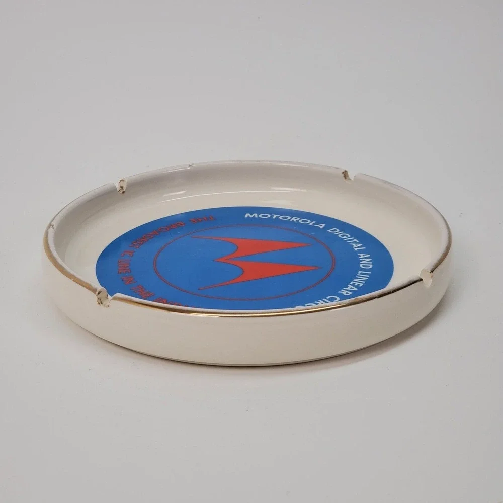 Vintage‎ Motorola Digital and Linear Circuits Ceramic Ashtray Jack Nadel 7 Inch